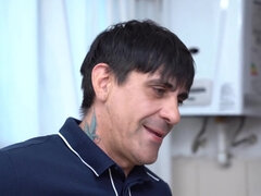 Amatéři, Bisexuální, Blondýna, Podvádění, Cuckold, Dávení penisem, Homemade, Realita