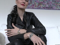 Leie, Europäisch, Fetisch, Deutsch, Handschuhe, Leder, Milf