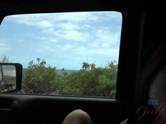 Amateur, Plage, Petite amie, Pov, Public, Grande, Nénés, Voyeur