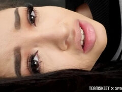 Seducing Her Bestie�s Stepdad