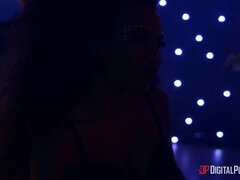 Υπνοδωμάτιο, Ξανθιά, Πίπα, Βυζαρού, Τακούνια, Μουνί, Ξυρισμένη, Χτύπημα