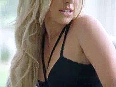 Stor pik, Sort, Pik sutte, Komme på ansigtet