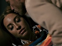 Grote lul, Grote mammen, Pijpbeurt, Bruinharig, Hardcore, Pornster, Tiener, Tieten likken