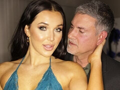 18, Rit, Fafanje, Rjavolaska, Doggystyle, Naravne joške, Najstnice, Joške