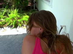 Amatör, Brunett, Par, Ansiktsbehandling, Utomhus, Rakad, Tatuering, Tonåring