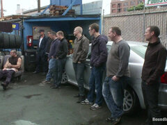 Kötözés – fegyelmezés, Cumizás, Kötözés, Csoportos kefélés, Szőrös, Megalázás, Bőr