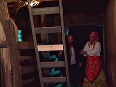 Kisbaba, Monumentális dákó, Szőke, Cumizás, Kőkemény, Érett koros, Szopás, Régebbi évjáratú pornó