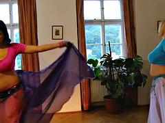 Sophie my striptease