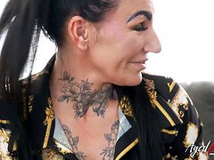 Gros seins, Sucer une bite, Mature, Mère que j'aimerais baiser, Maman, Orgasme, Rugueux, Épouse