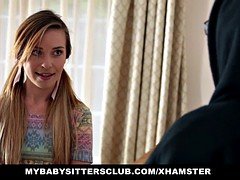 Kinderoppas, Grote lul, Blond, Gevangen, Sperma in gezicht, Geschoren, Mager, Tieten likken