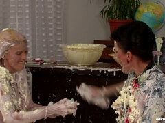 Popó, Fekete, Étel, Természetes mellek, Dohányzás, Fenekelés, Tanár nő, Tini