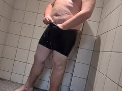 Amatööri, Vessa, Paksu, Näkökulma pov, Paini