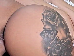 18, Amatør, Stor kukk, Cougar, Sæd i munnen, Latina, Tenåring, Pupper