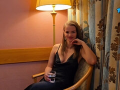 Blasen, Besamung, Kleid, Frau, Hotel, Orgasmus, Pov, Muschi