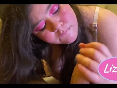 Bbw stor vacker kvinna, Avsugning, Brunett, Handjobb, Pov