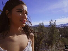 Amateur, Américain, Brunette brune, Lunettes, Fille latino, Seins naturels, Pov, Fessée