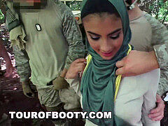 tour OF donk - American Soldiers Getting Sweet Arab gash During Downtime