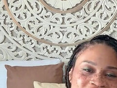 Amatør, Stor rumpe, Svart, Dominerende kvinne, Skambelagt, Sexy undertøy, Alene, Kone