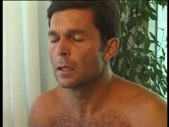 Κώλος, Μωρό, Μεγάλος πούτσος, Πίπα, Χύσιμο, Ιταλός, Λεσβία, Γυμνός