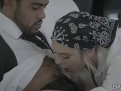 Popó, Kisbaba, Fekete, Természetes mellek, Pirszing, Nuni, Tetkó, Begyek