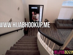 Arab hijab COUGAR Chloe Amour on a sightless tryst got her mischievous for the man
