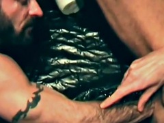 Fisting gaydaddy sucks his fisted buddy in a homemade 69 sex