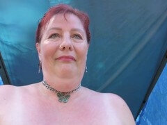 Trashy Kiwi milf puts on a raunchy show at the local holiday park