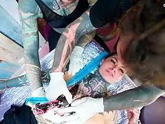 Anális szex, Kutya póz, Hd, Nyalás, Orgazmus, Pirszing, Nuni, Vékony