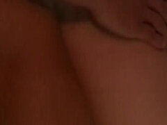 Gros cul, Gros seins, Sucer une bite, Brunette brune, Tir de sperme, Queue, Mère que j'aimerais baiser, Rétro ancien