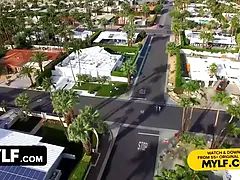 Bratty aussie beauty devyn needs a handyman to wag by her place and install a new microwave