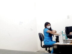 This Is Hot! Doctor with Few Scruples Agrees to Make Homemade Porn with Her Consultation Patient