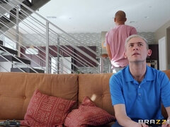 Μεγάλα βυζιά, Λατίνα, Ισπανός, Βυζιά