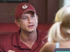 Μεγάλος πούτσος, Οργασμός, Εκτός, Δημόσιο