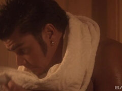 Rjavolaska, Kosmate, Latinka