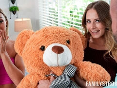 Hatalmas hátsó, Monumentális dákó, Cumizás, Kutya póz, Két nő, Természetes mellek, Tini, Begyek