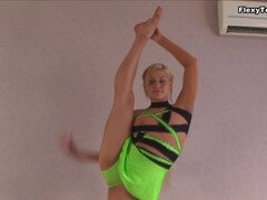 Flexibel, Sporthalle, Nackt, Russisch, Erotischer film, Sport, Jungendliche (18+)