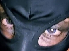 I Love Sucking It and Taking Cum Showers with My Hood and Leash Chupareina