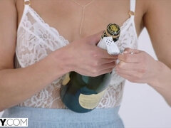 Analny, Brunetka, Para, Sperma, Latynoska, Na wolnym powietrzu, Pornstars, Ogolona