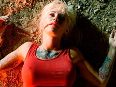 Rumpa, Blondin, Avsugning, Doggystyle, Handjobb, Fitta, Tatuering, Tonåring