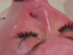 18, Stor stjärt, Stora tuttar, Avsugning, Hardcore, Mellanrasig, Milf, Tonåring