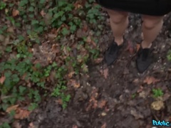 Amatööri, Suihinotto, Kermakakku, Takaapäin, Ulkona, Näkökulma pov, Julkinen, Pillu