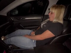 Blonde German Babe Bonieclydeerotik Fingering Her Clit Outdoor - Loud Moaning & Multiple Orgasms