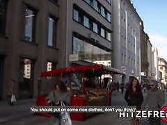 Zadek, Blondýna, Prsatá, Puma, Milf žcbp, Mamina, Pička, Nevlastní máma