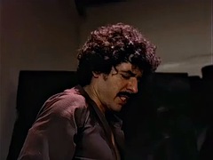 Brunetka, Stříkání spermatu, Fetiš, Hardcore, Lesbické, Výprask, Švédská rojka, Kozičky