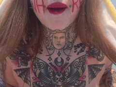 Pissen, Alleen, Tatoeage