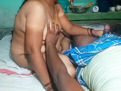 Amatőr, Testes gyönyörű hölgy, Kézimunka, Indiai, Büntetés