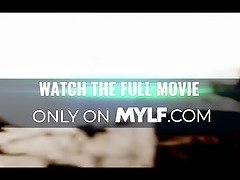 Stor stjärt, Stora tuttar, Klädd kvinna naken man, Cougar, Hd, Mogen, Milf, Stockings