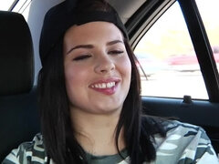 Velike joške, Rjavolaska, Globoko grlo, Obrazno, Hardcore, Medrasni seks, Rimjob