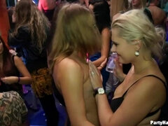 Amateur, Verga grande, Negro, Bailar, Orgía, Fiesta, Público, Intercambio de parejas