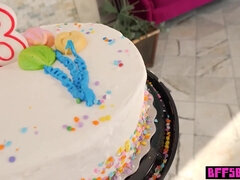 Queue, Famille, Hd, Chatte, Tabou, Adolescente, Plan cul à trois, Nénés